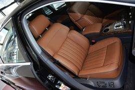 2012款大众辉腾3.0L精英定制型