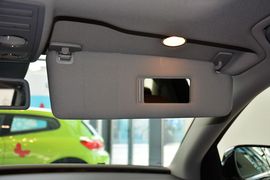 2012款大众辉腾3.0L精英定制型