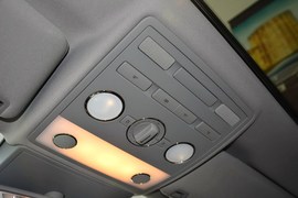 2012款大众辉腾3.0L精英定制型
