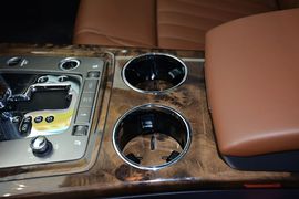 2012款大众辉腾3.0L精英定制型
