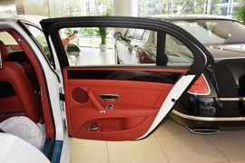 2014款宾利飞驰4.0T