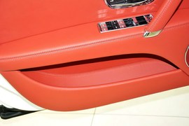 2014款宾利飞驰4.0T