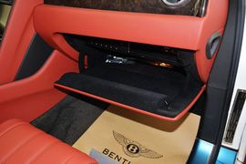 2014款宾利飞驰4.0T