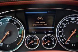 2014款宾利飞驰4.0T