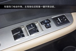 2014款东风风行景逸X3到店解读