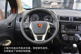 2014款东风风行景逸X3到店解读