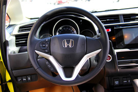 2014款本田飞度1.5L