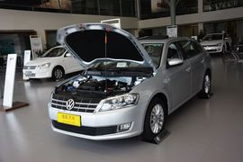 2013款大众朗行1.4T自动豪华型
