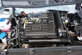 2013款大众朗行1.4T自动豪华型