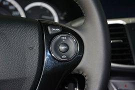 2014款本田雅阁2.0EX豪华版