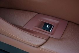 2014款宝马528Li