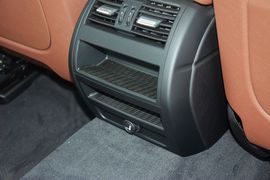 2014款宝马528Li