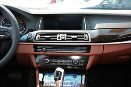 2014款宝马528Li