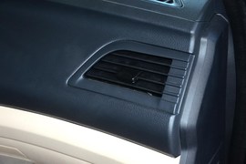 2014款海马M3