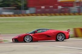 法拉利LaFerrari海外首映实拍