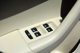 2015款斯柯达明锐1.6L自动逸俊版