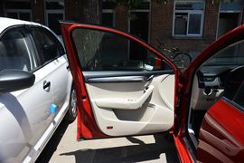 2015款斯柯达明锐1.6L自动逸俊版