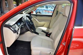 2015款斯柯达明锐1.6L自动逸俊版