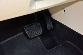 2015款斯柯达明锐1.6L自动逸俊版