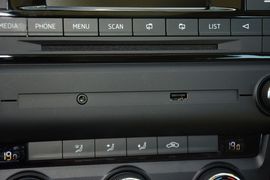 2015款斯柯达明锐1.6L自动逸俊版