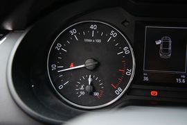 2015款斯柯达明锐1.6L自动逸俊版