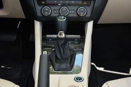 2015款斯柯达明锐1.6L自动逸俊版