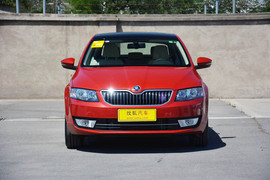 2015款斯柯达明锐1.6L自动逸俊版