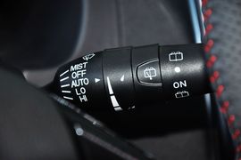 2013款哈弗H6运动版1.5T手动两驱精英型