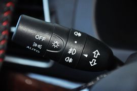 2013款哈弗H6运动版1.5T手动两驱精英型