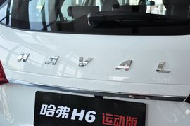 2013款哈弗H6运动版1.5T手动两驱精英型
