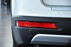 2013款哈弗H6运动版1.5T手动两驱精英型