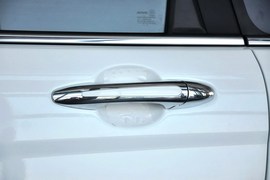 2013款哈弗H6运动版1.5T手动两驱精英型