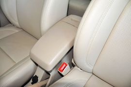 2013款长城C30