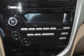 2013款长城C30