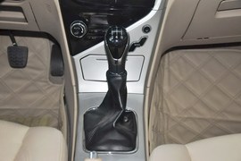 2013款长城C30