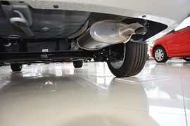 2013款北京汽车E150三厢版手动乐尚型