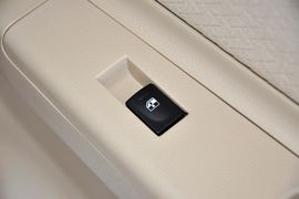 2013款北京汽车E150三厢版手动乐尚型