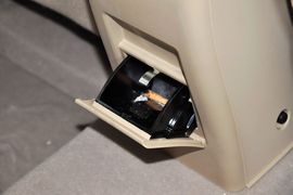 2013款北京汽车E150三厢版手动乐尚型