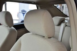 2013款北京汽车E150三厢版手动乐尚型