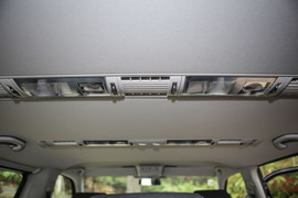 2014款大众凯路威2.0TSI四驱舒适版试驾实拍(1150