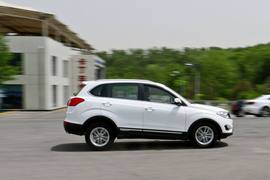 2014款奇瑞瑞虎5