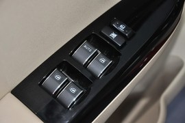 2013款长城C30