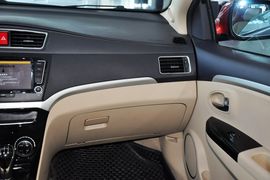 2013款长城C30