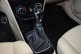 2013款长城C30