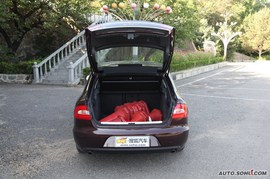 2009上海大众斯柯达昊锐试驾照片