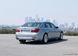 宝马7系ActiveHybrid