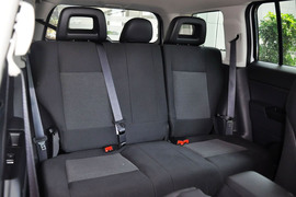 2014款Jeep自由客2.0L运动增强版