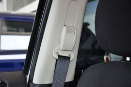 2014款Jeep自由客2.0L运动增强版