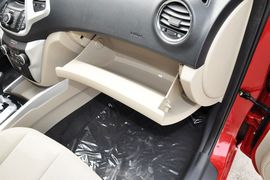 2014款长安逸动1.6L自动豪华型