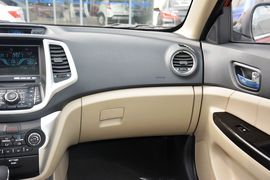 2014款长安逸动1.6L自动豪华型